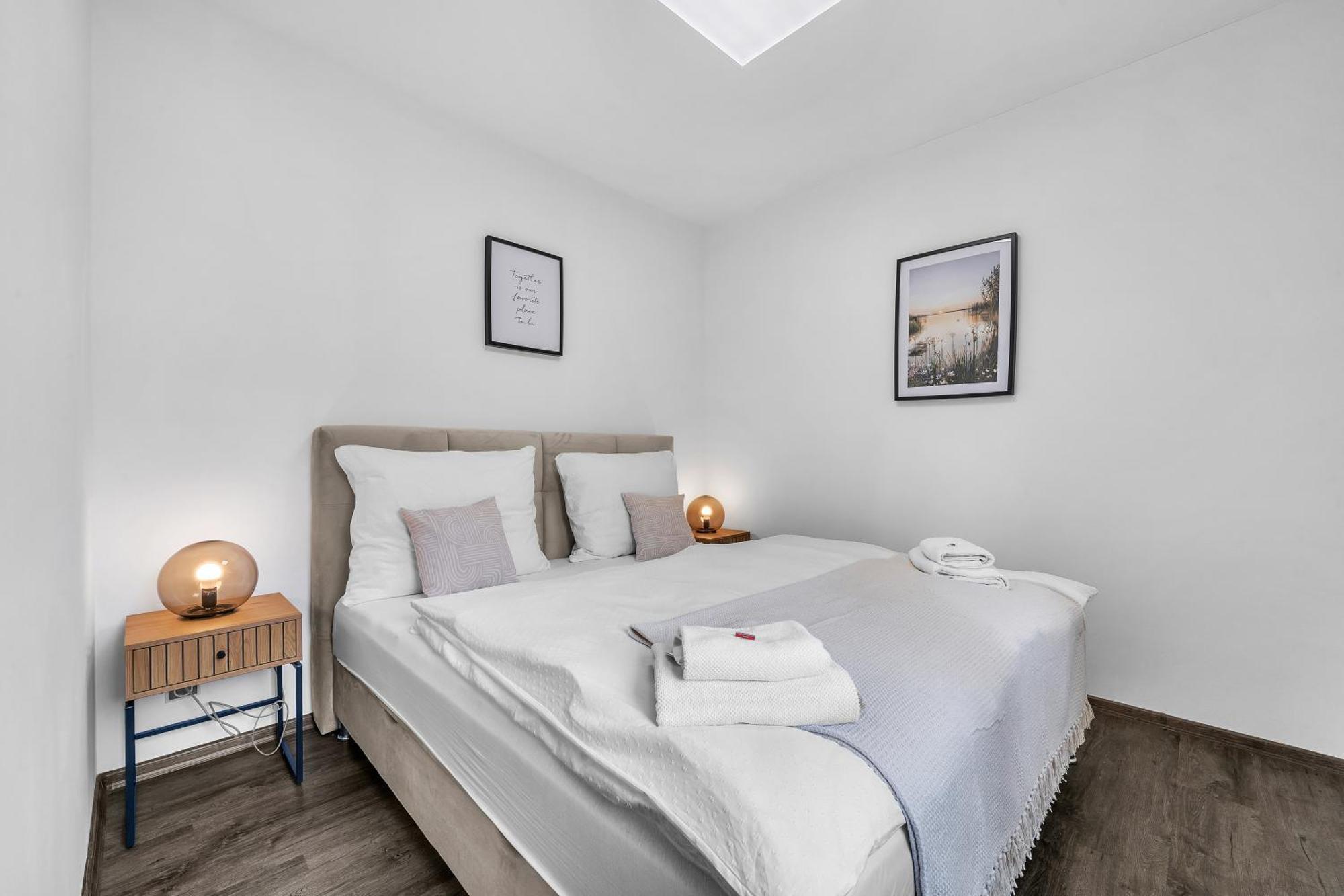Hotel U Krale Jiriho Stráž pod Ralskem エクステリア 写真