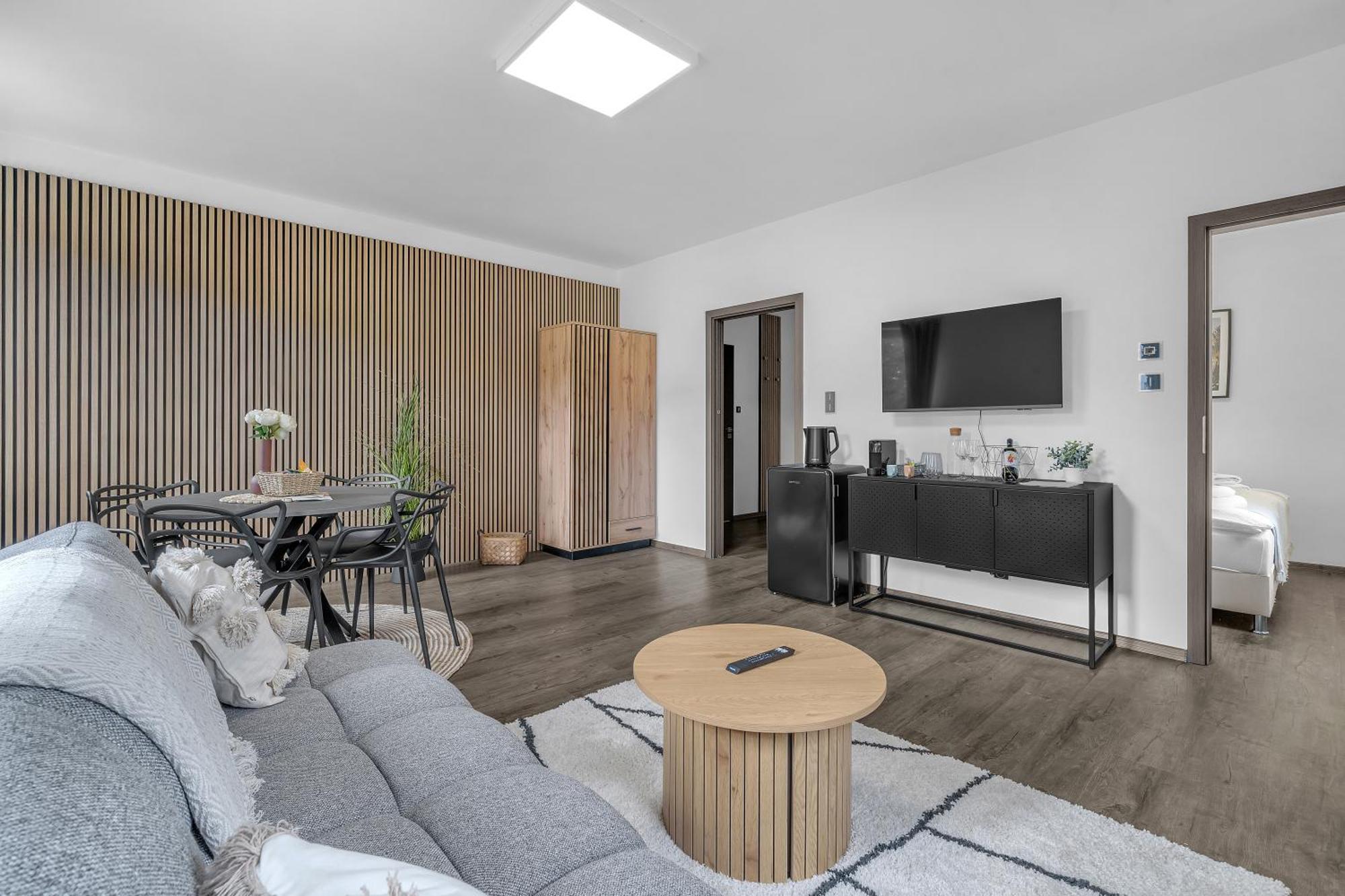 Hotel U Krale Jiriho Stráž pod Ralskem エクステリア 写真