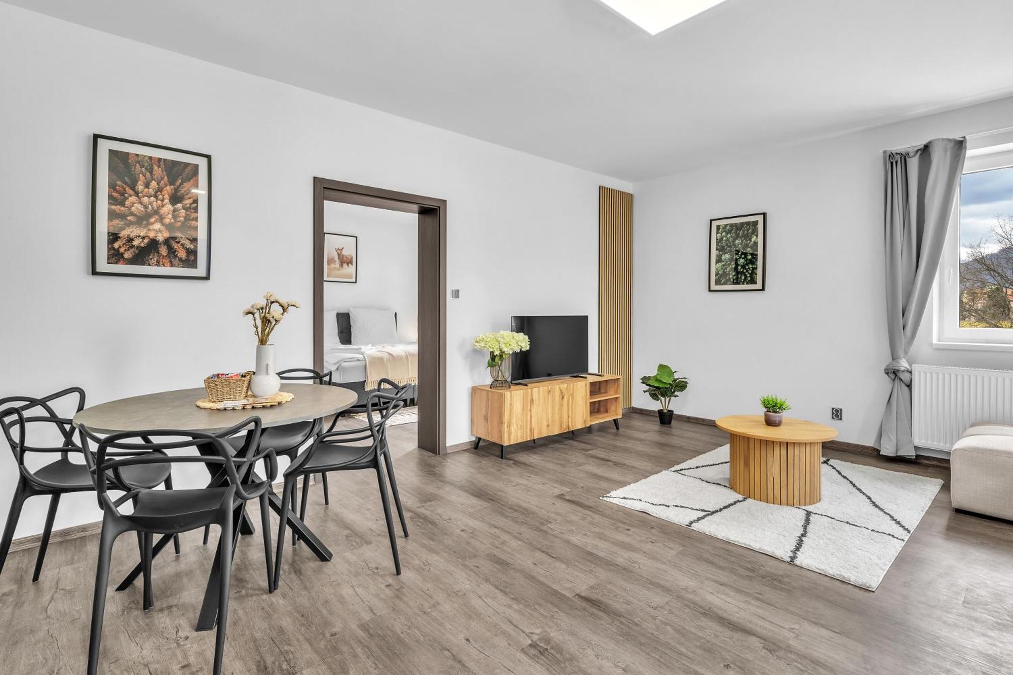 Hotel U Krale Jiriho Stráž pod Ralskem エクステリア 写真